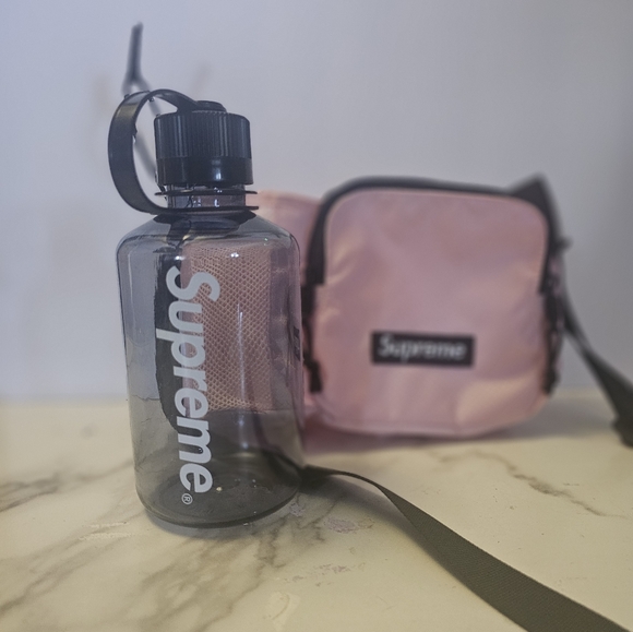 Supreme Side Bag (SS22) Pink - Picture 2 of 4